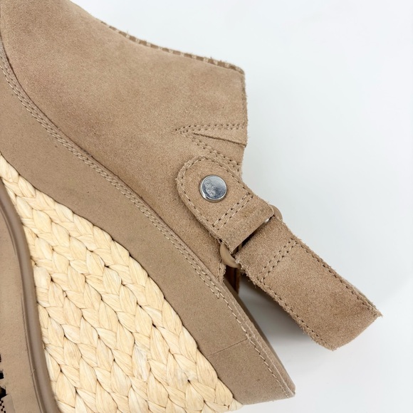 UGG Abbot Adjustable Slide Wedge Sandal Size 9 - Picture 7 of 9